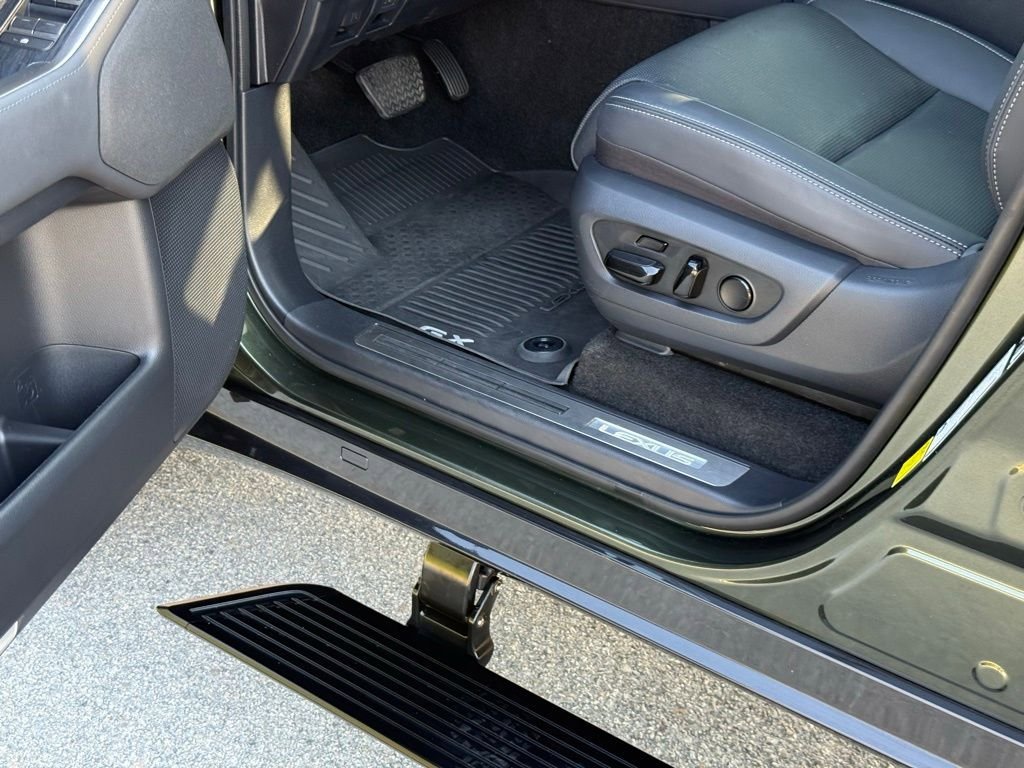 Certified 2024 Lexus GX 550 AWD/4WD image 25