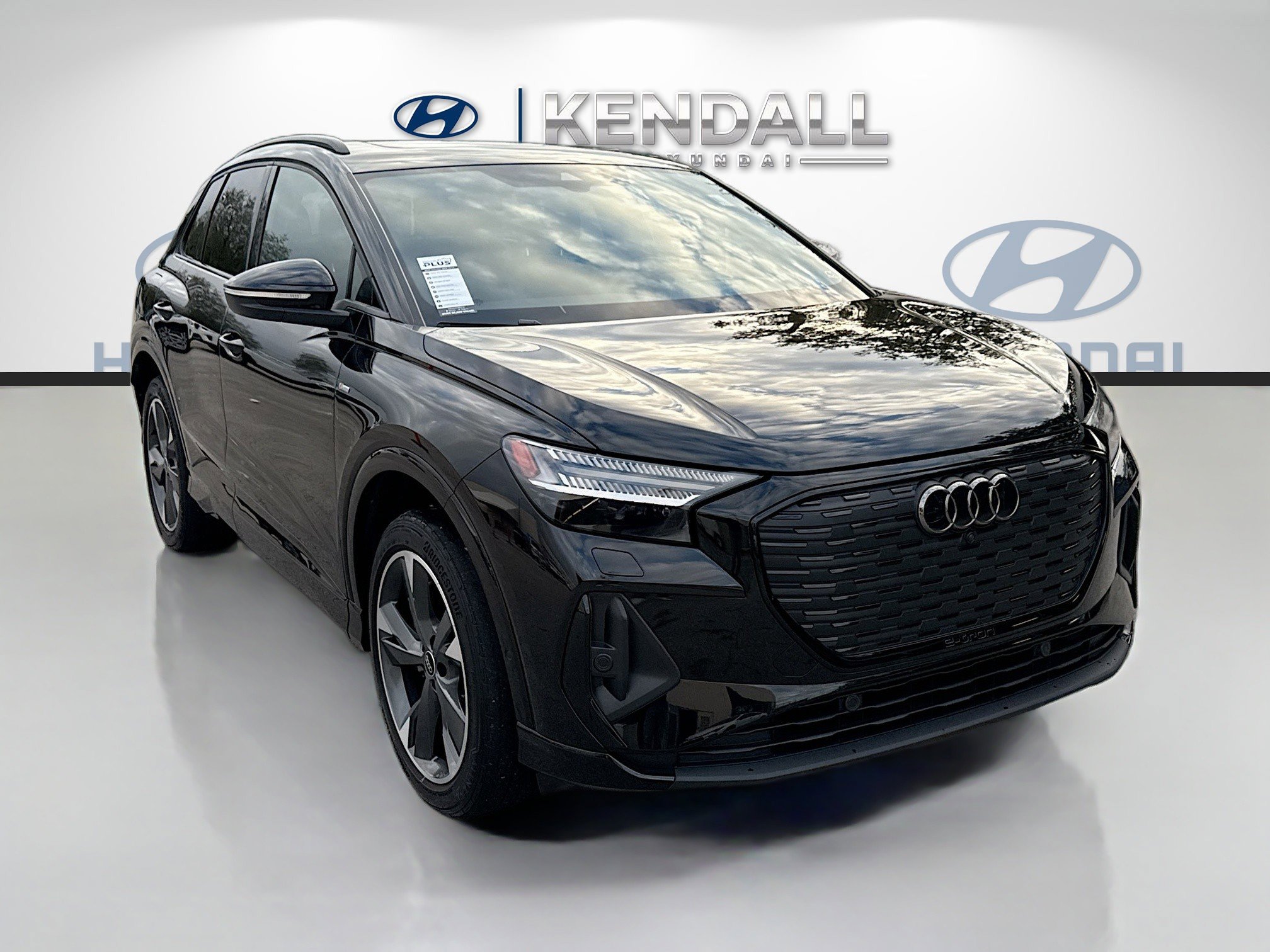 Used 2024 Audi Q4 e-tron Prestige