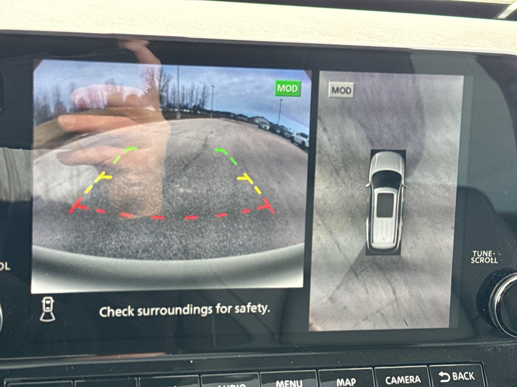 Certified 2025 Nissan Pathfinder SL w/ SL Premium Package image 19