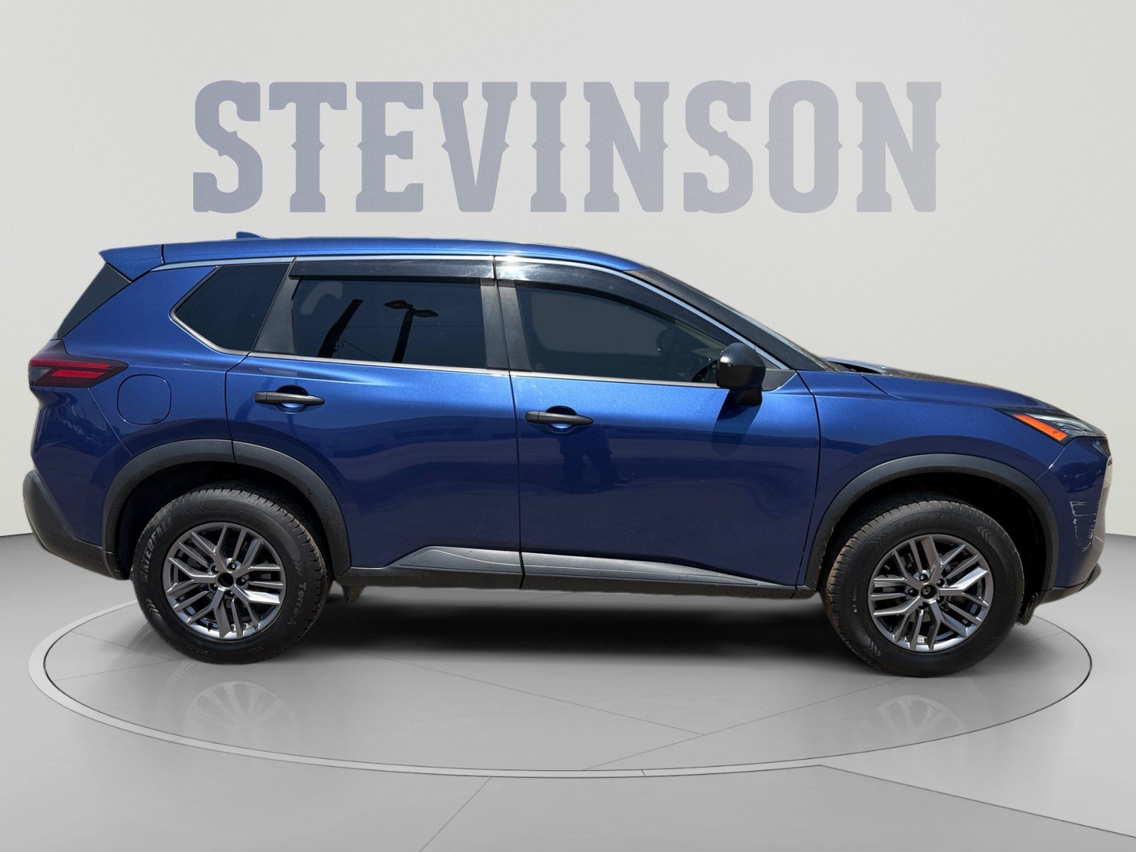 Used 2021 Nissan Rogue S FWD image 6