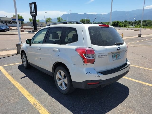 Used 2015 Subaru Forester 2.5i Premium w/ All-Weather Package AWD/4WD image 5