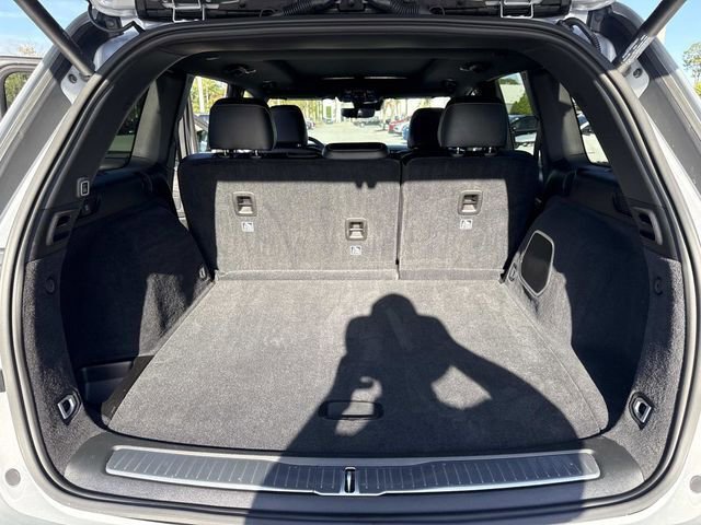 Used 2024 Jeep Grand Cherokee Overland w/ Trailer Tow Package image 33