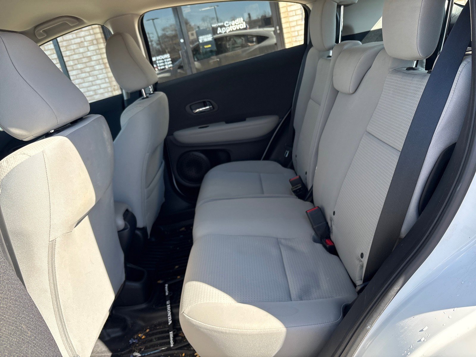 Used 2019 Honda HR-V LX image 4