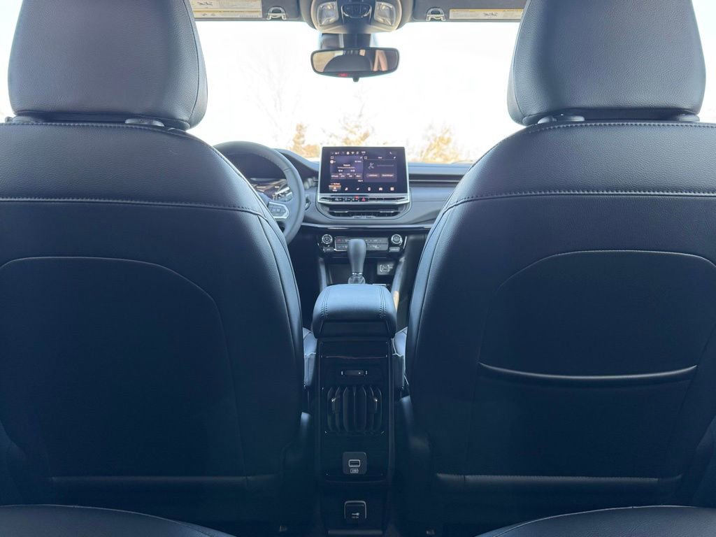 New 2026 Jeep Compass Latitude image 30