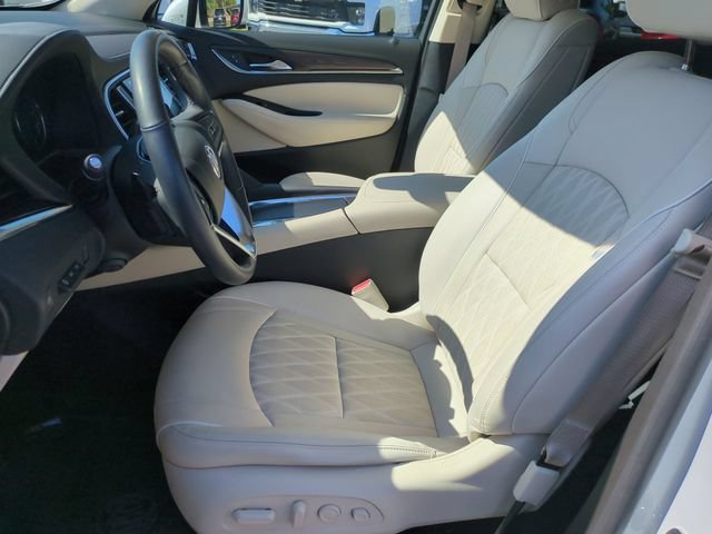 Used 2023 Buick Enclave Avenir w/ Avenir Technology Package FWD image 11