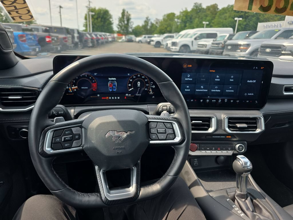 Used 2025 Ford Mustang GT Premium RWD image 23