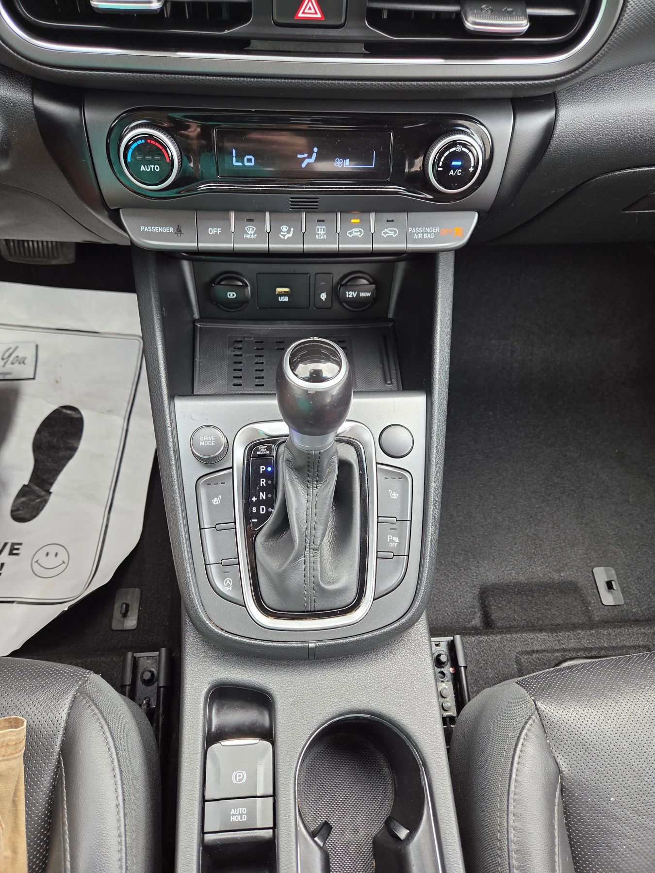 Used 2022 Hyundai Kona Limited FWD image 10