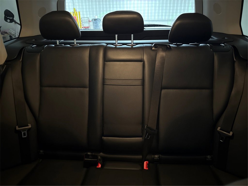 Used 2015 Mercedes-Benz GLK 350 2WD image 36