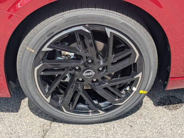 New 2026 Nissan Sentra SR w/ SR Premium Package FWD image 10