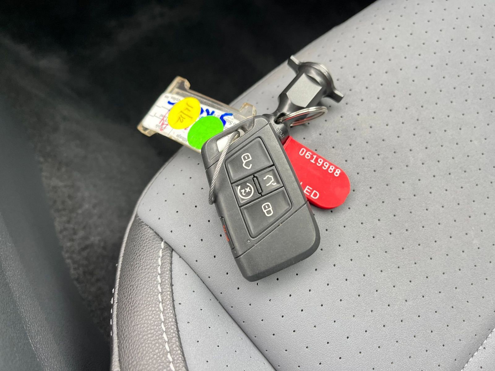 Used 2025 Volkswagen Jetta SE image 22