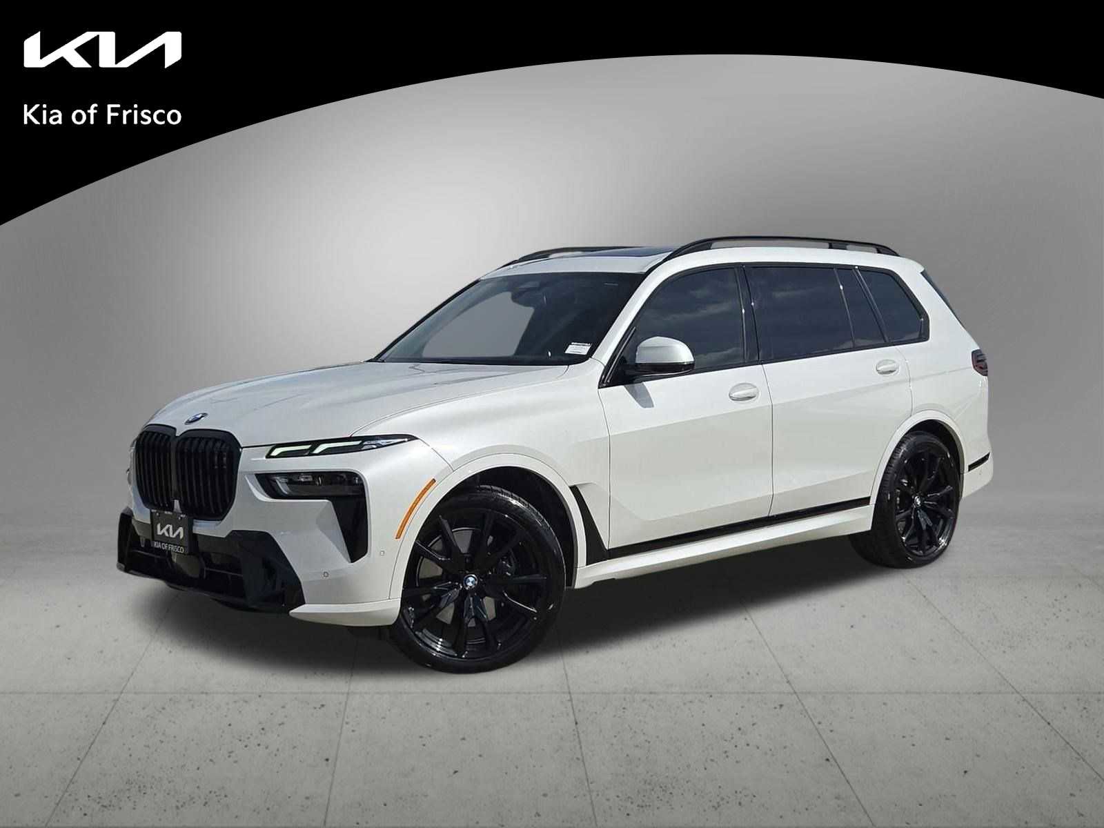 Used 2024 BMW X7 xDrive40i w/ M Sport Package image 1