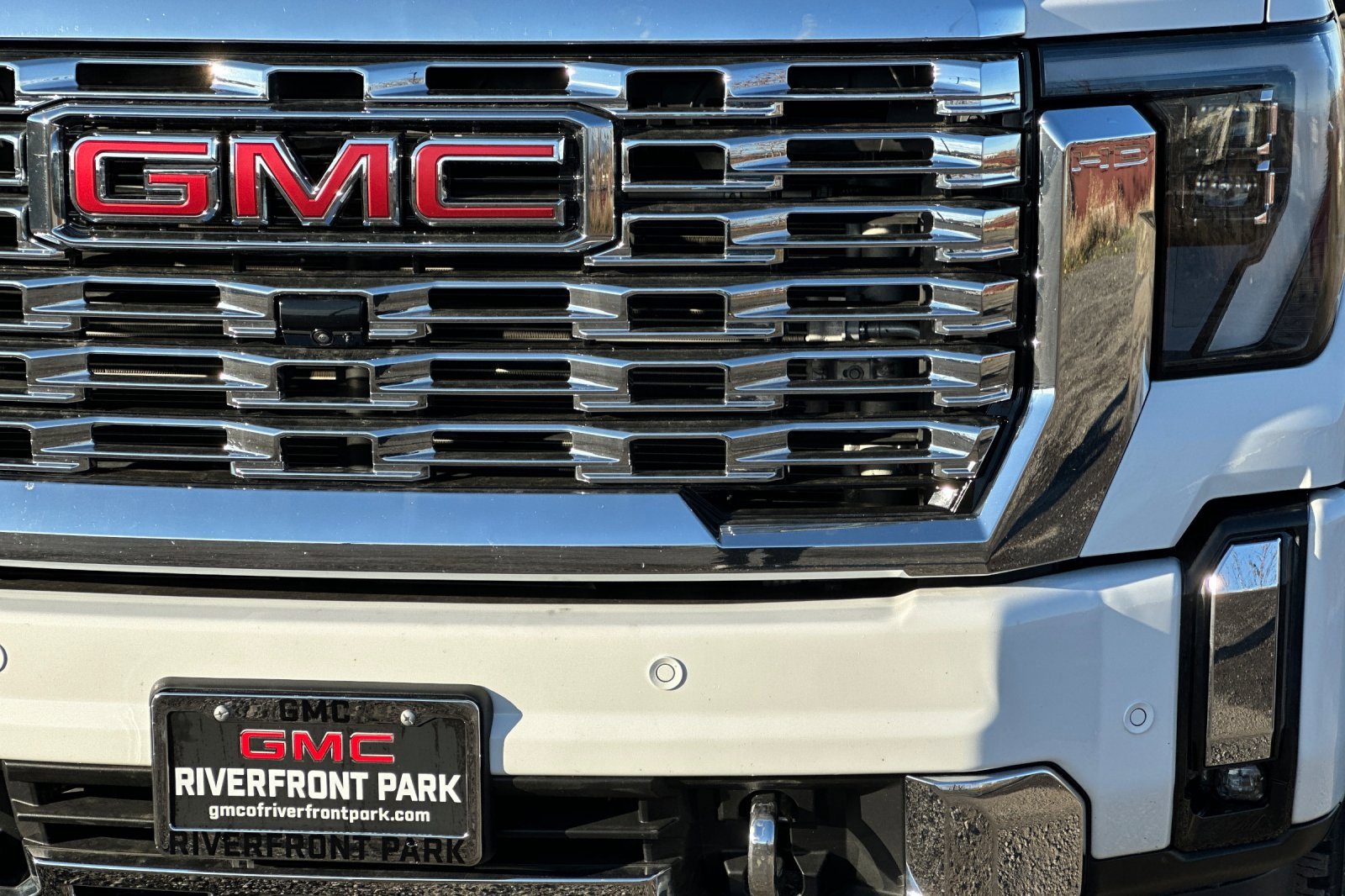 Used 2024 GMC Sierra 3500 Denali w/ Denali Reserve Package image 50