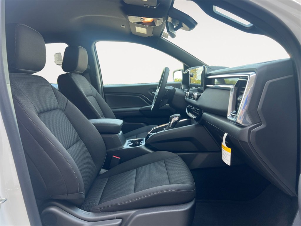 New 2026 GMC Canyon Elevation w/ Convenience Package image 15