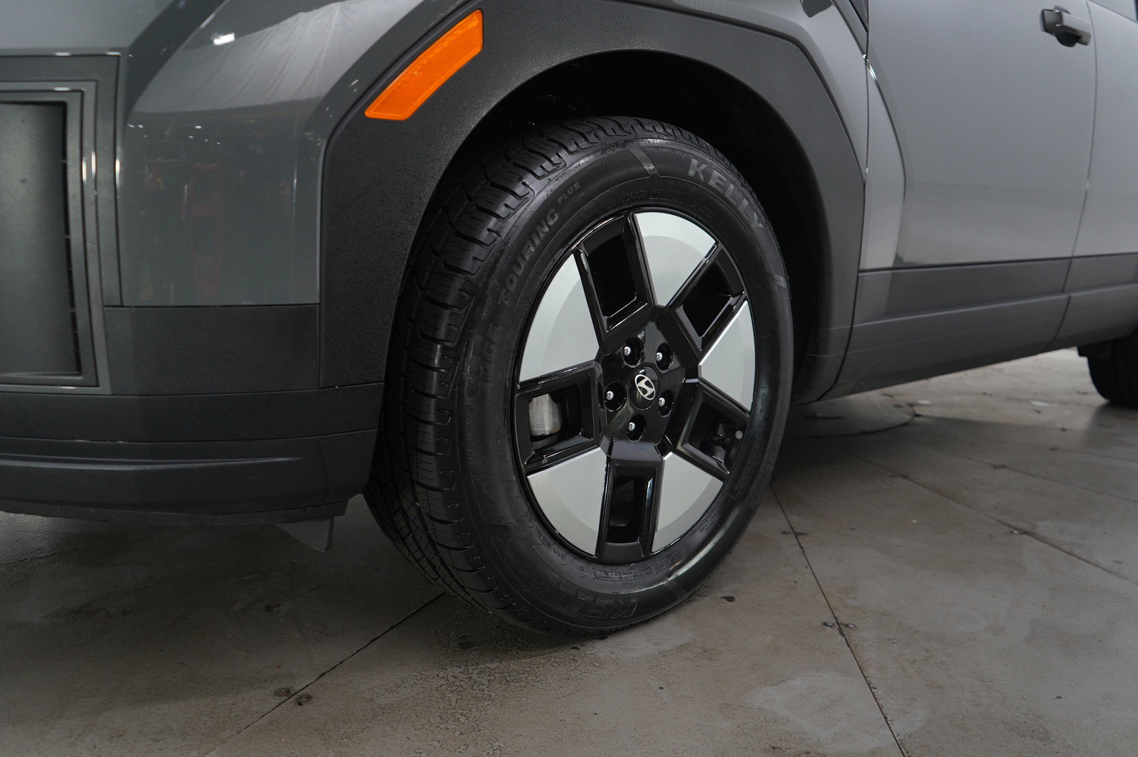 Used 2025 Hyundai Santa Fe SEL image 25