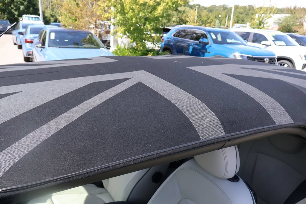 Used 2024 MINI Cooper John Cooper Works FWD image 33
