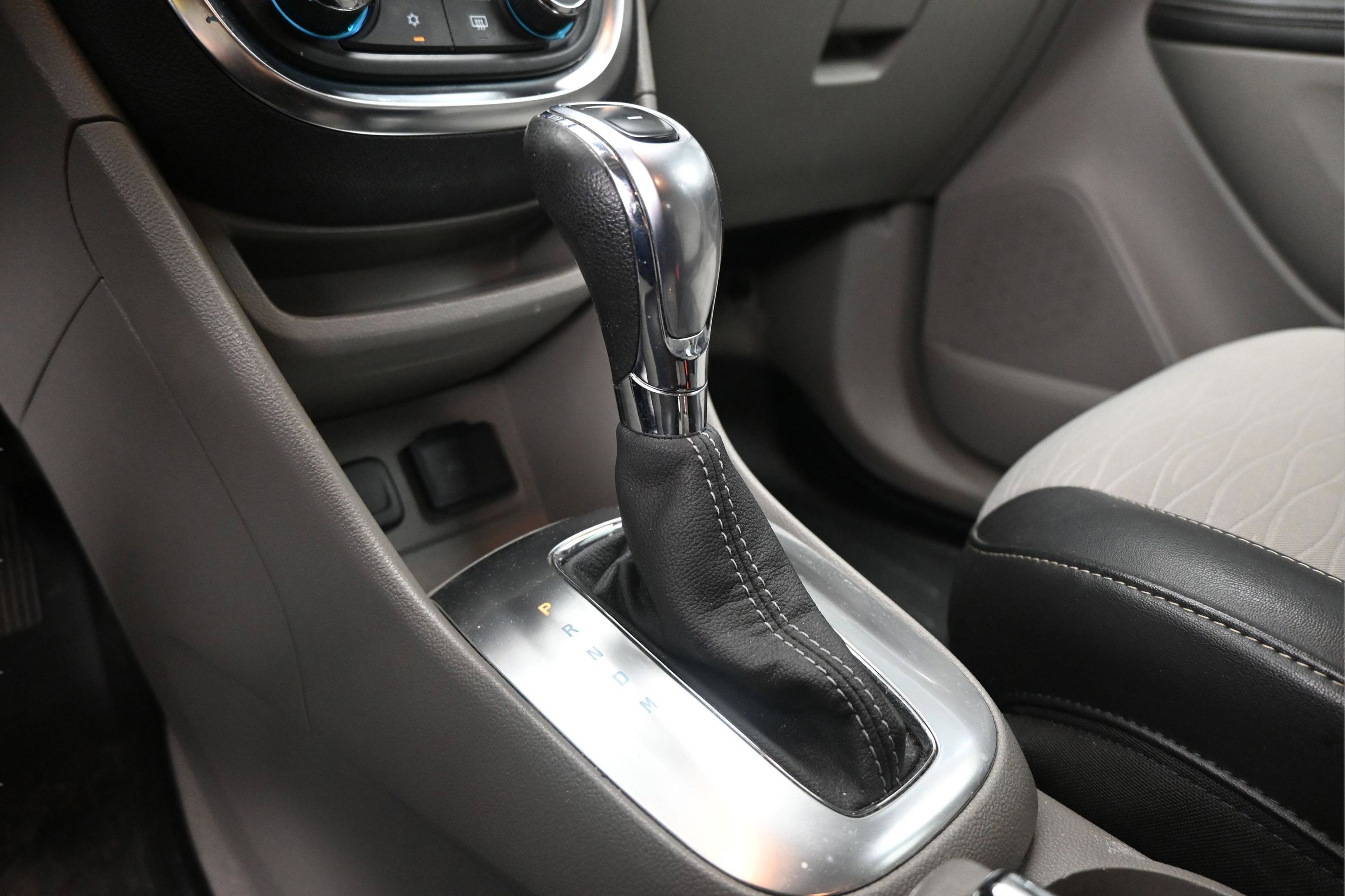 Used 2016 Buick Encore FWD image 31