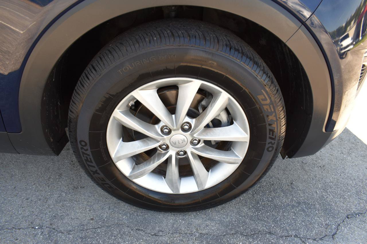 Used 2016 Kia Sorento FWD image 36