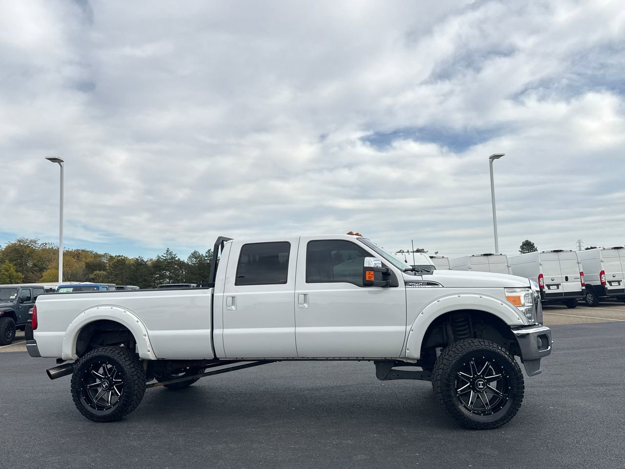 Used 2016 Ford F250 Lariat w/ Lariat Ultimate Package image 2