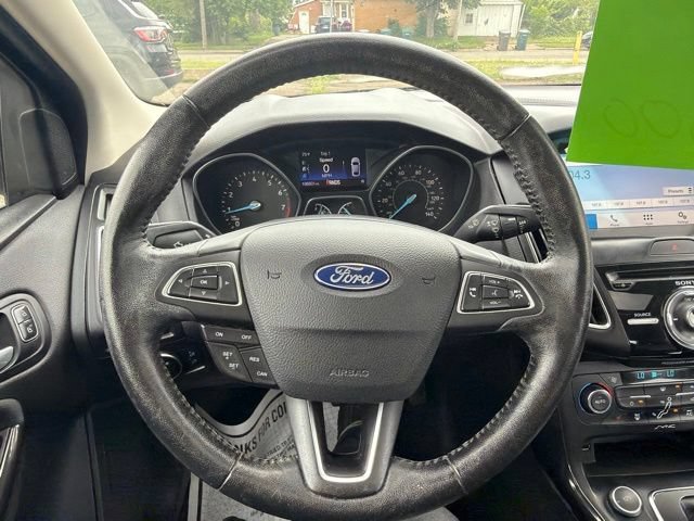 Used 2017 Ford Focus Titanium FWD image 24