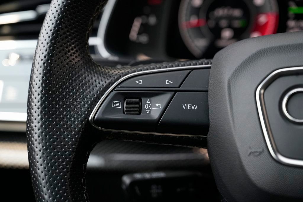 Used 2022 Audi SQ8 Prestige w/ Prestige Package image 47