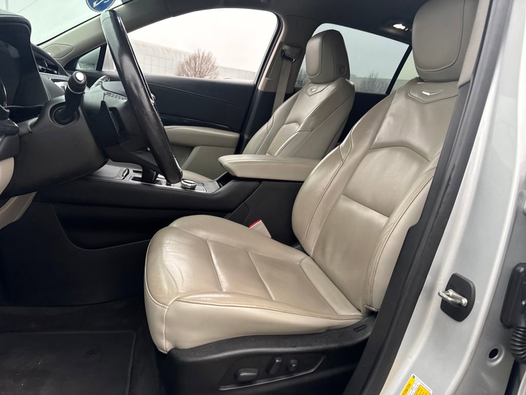 Used 2019 Cadillac XT4 Premium Luxury w/ Cold Weather Package image 18