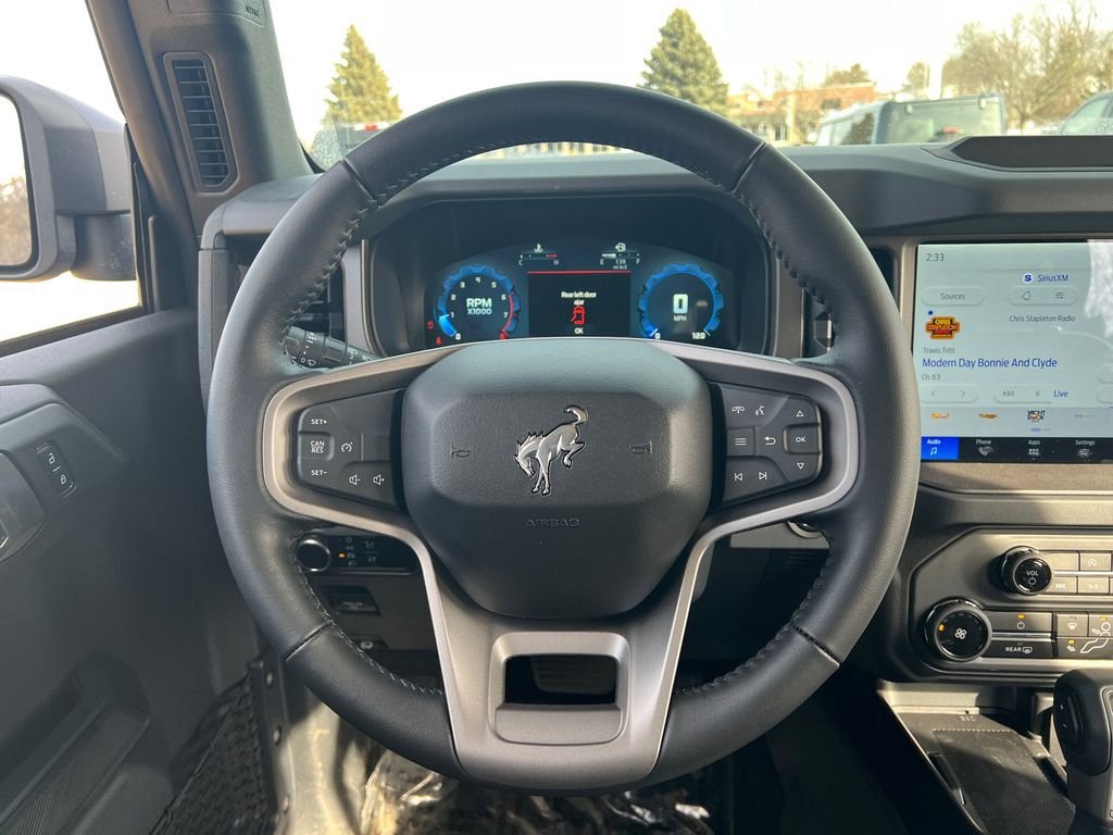 New 2025 Ford Bronco Big Bend w/ Black Appearance Package AWD/4WD image 10