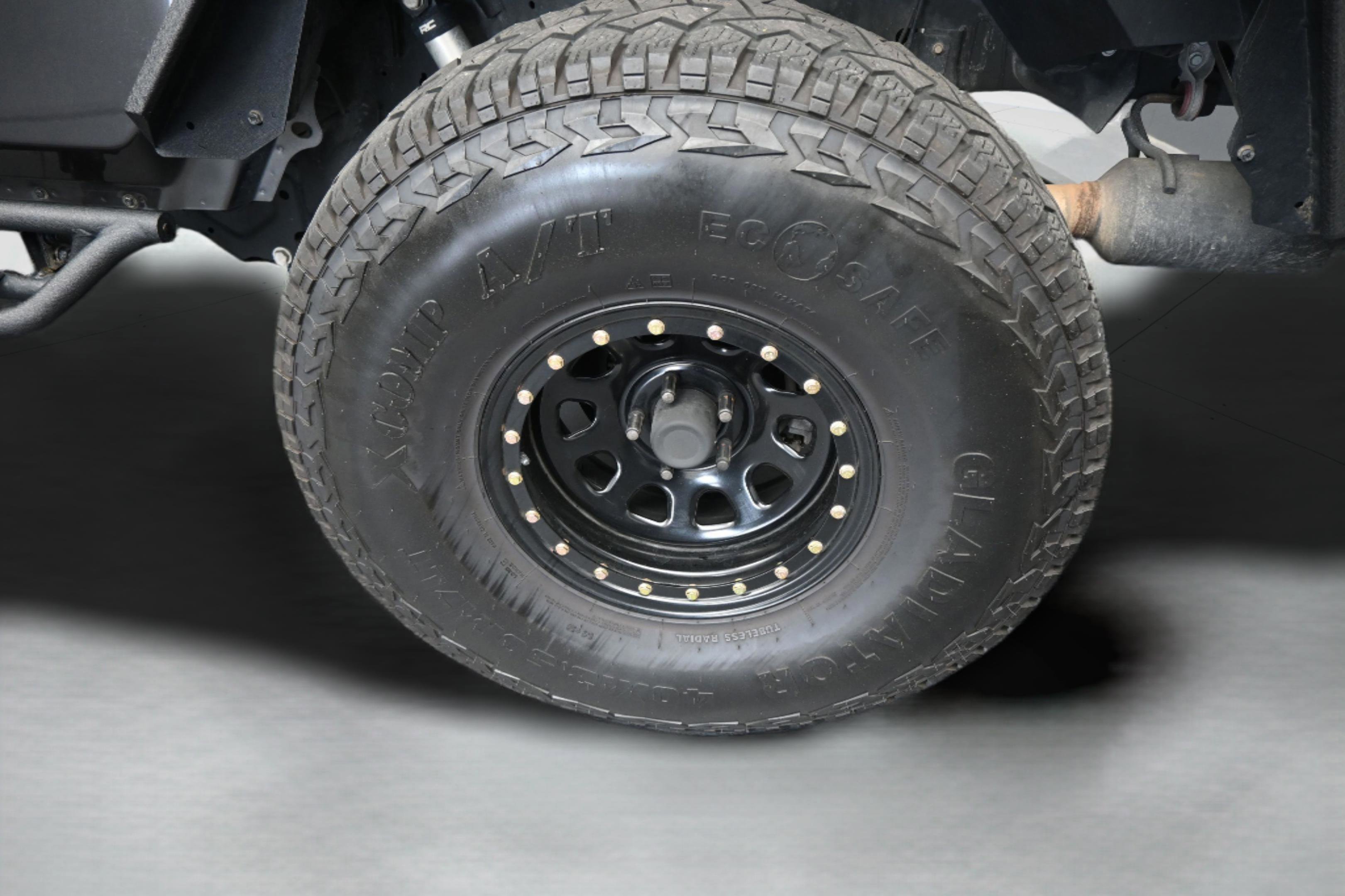 Used 2021 Jeep Gladiator Overland w/ Safety Group AWD/4WD image 42