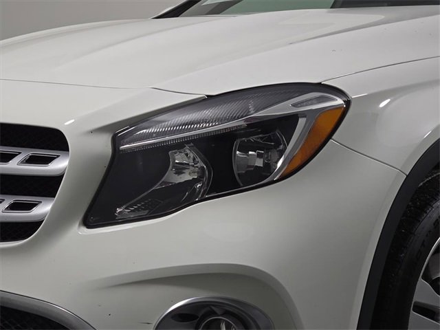 Certified 2020 Mercedes-Benz GLA 250 4MATIC image 11