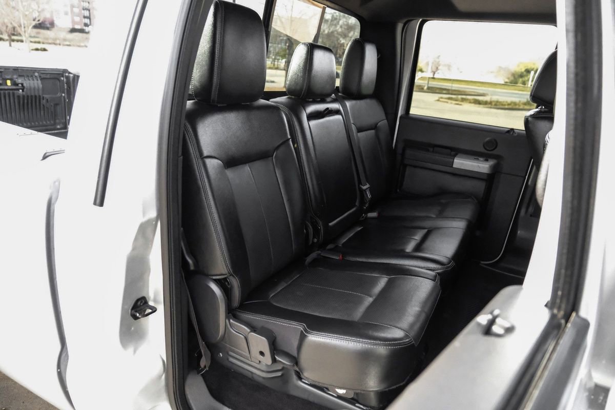 Used 2015 Ford F450 Lariat w/ Lariat Ultimate Package AWD/4WD image 33