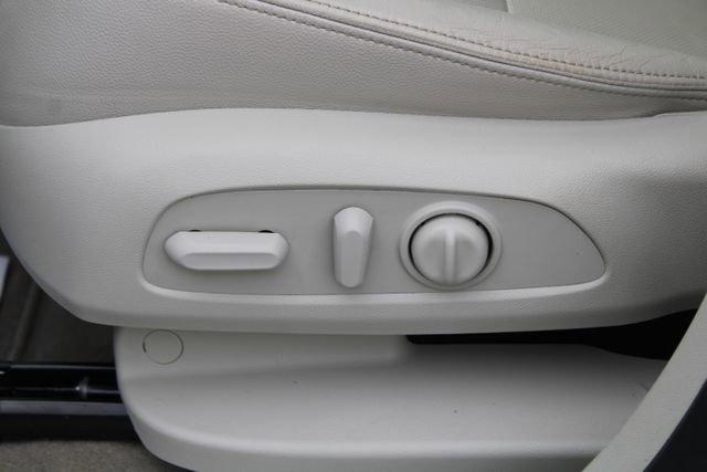 Used 2020 GMC Terrain Denali w/ Denali Premium Package image 34