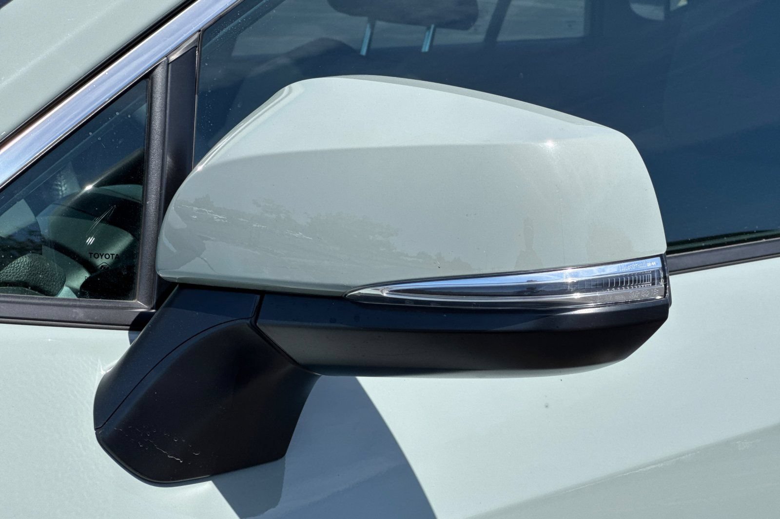 Used 2022 Toyota RAV4 XLE w/ Convenience Package AWD/4WD image 54