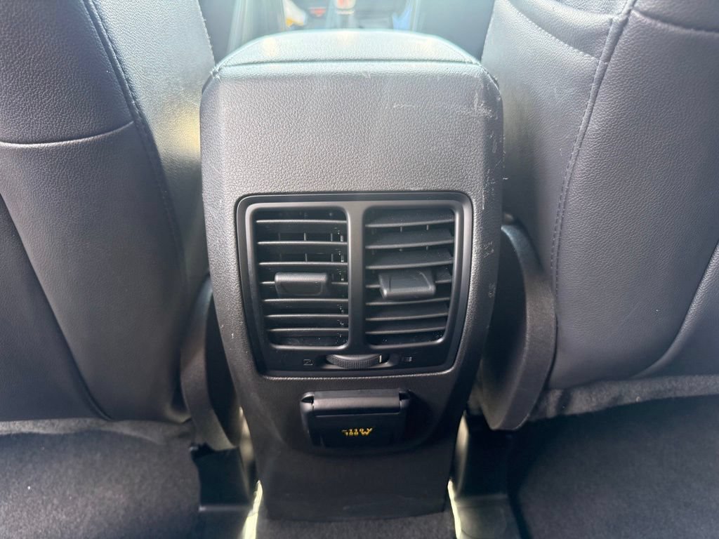 Used 2016 Ford Escape Titanium FWD image 35