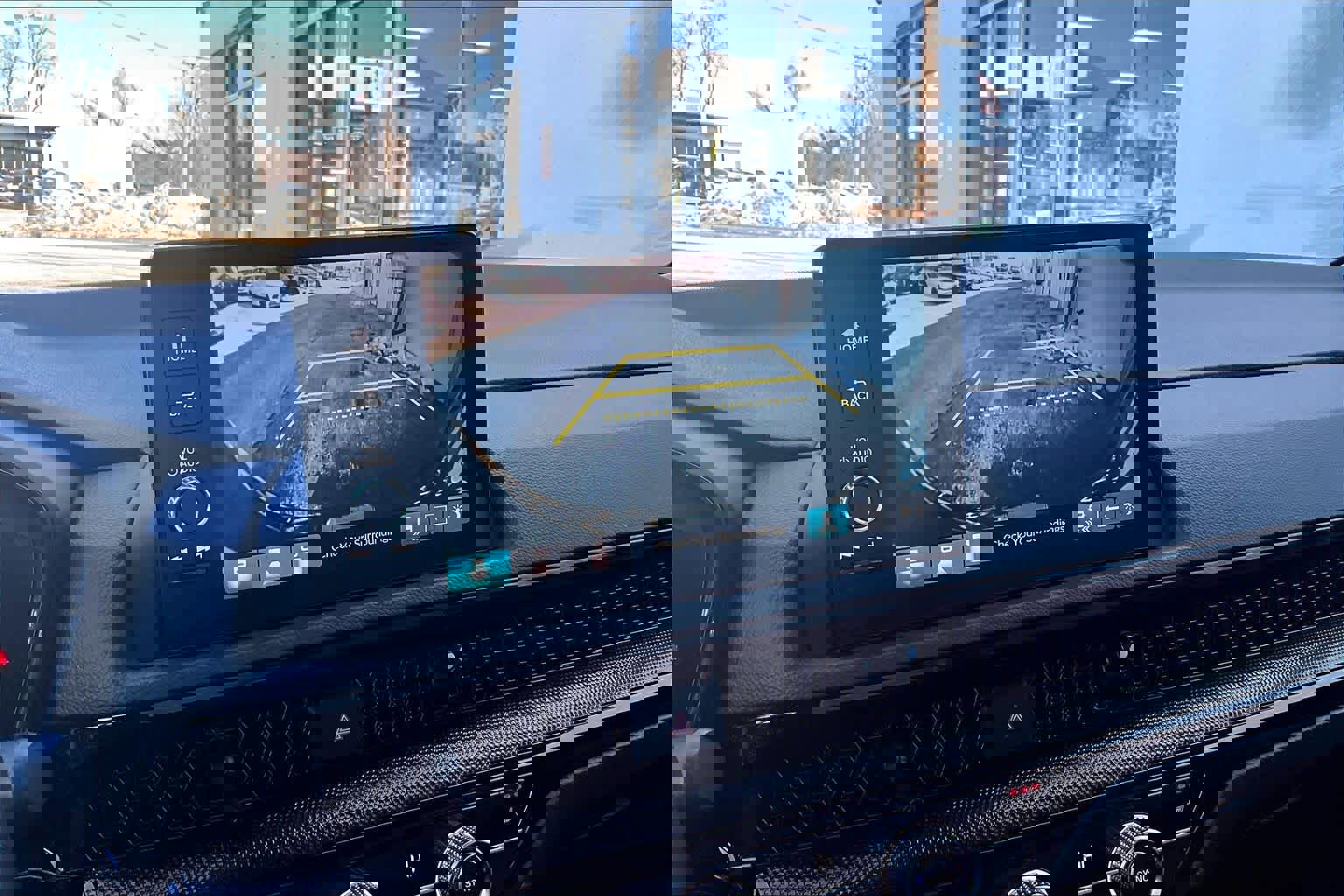 Used 2025 Honda CR-V EX-L image 24