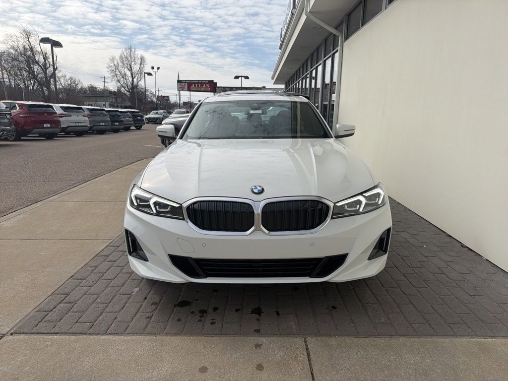 New 2026 BMW 330i xDrive Sedan w/ Convenience Package image 2
