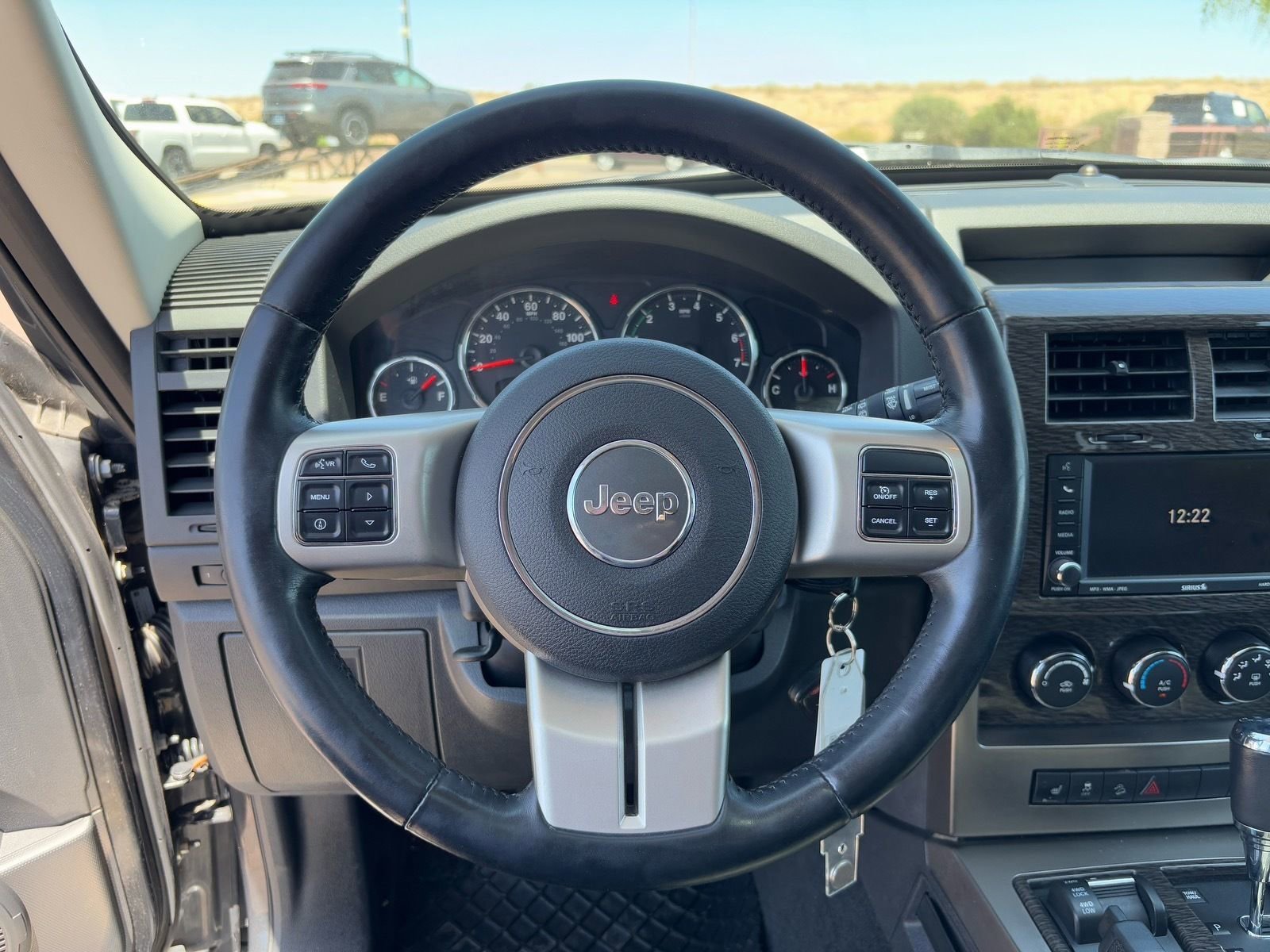 Used 2011 Jeep Liberty Limited w/ Chrome Accents Group image 18