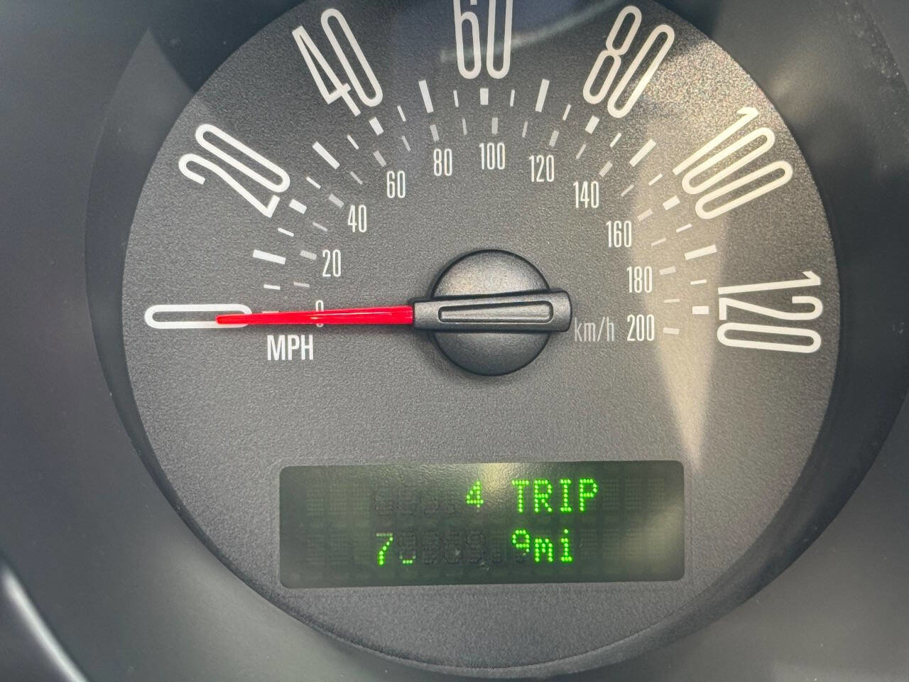 Used 2005 Ford Mustang Convertible image 34