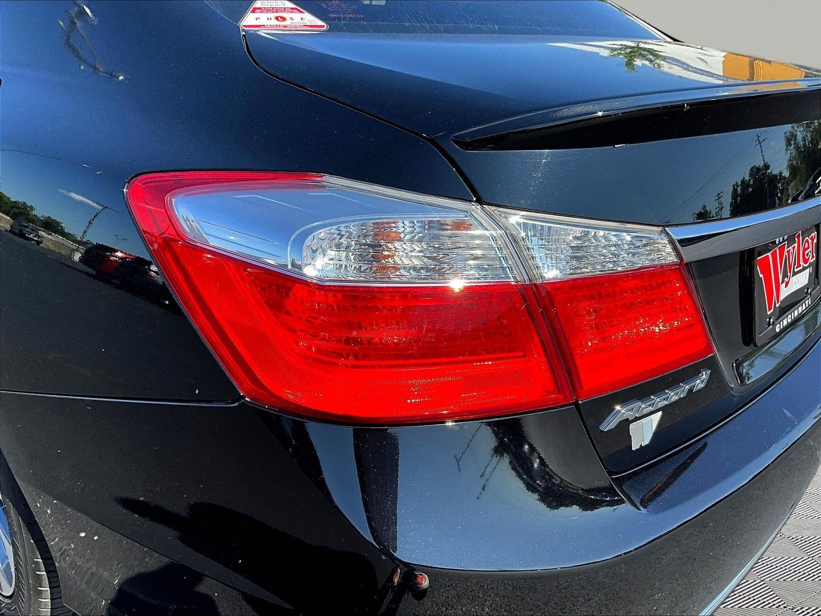 Used 2013 Honda Accord Sport image 21