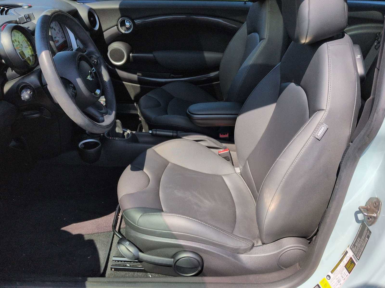 Used 2013 MINI Cooper S FWD image 15
