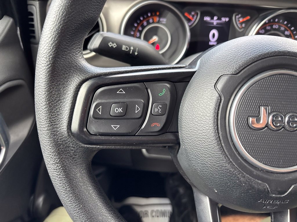 Used 2019 Jeep Wrangler Sport AWD/4WD image 16