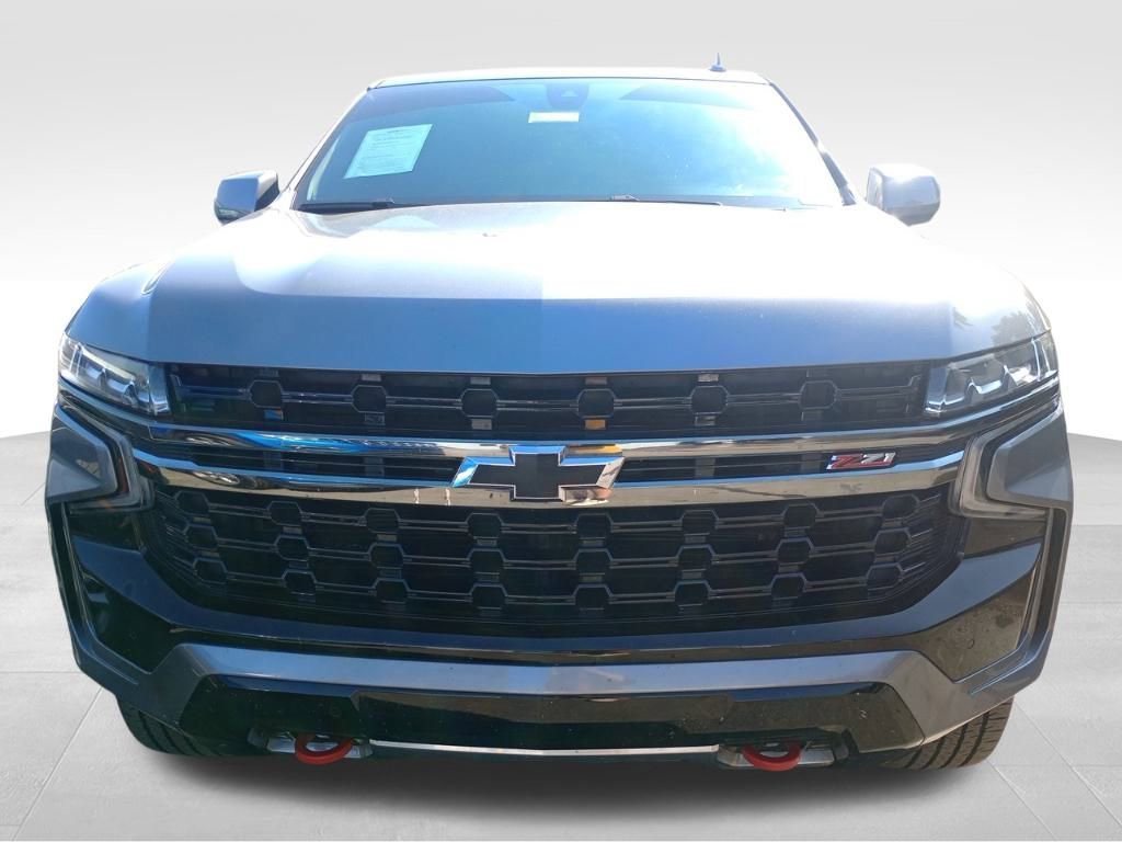 Used 2022 Chevrolet Suburban Z71 image 3
