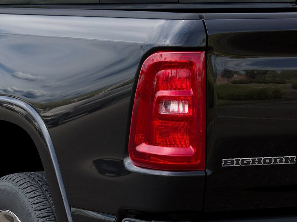 New 2026 RAM 1500 Big Horn AWD/4WD image 9
