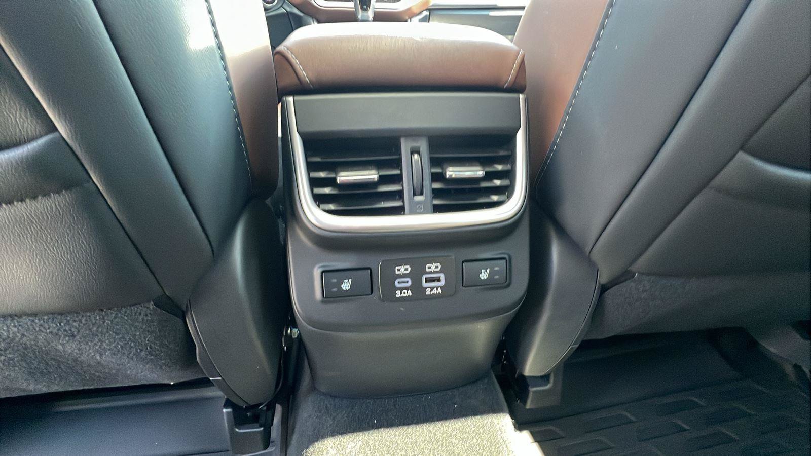 Used 2024 Subaru Outback Touring XT AWD/4WD image 21