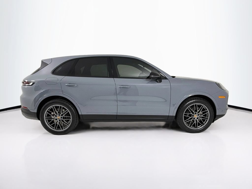 New 2026 Porsche Cayenne AWD/4WD image 8