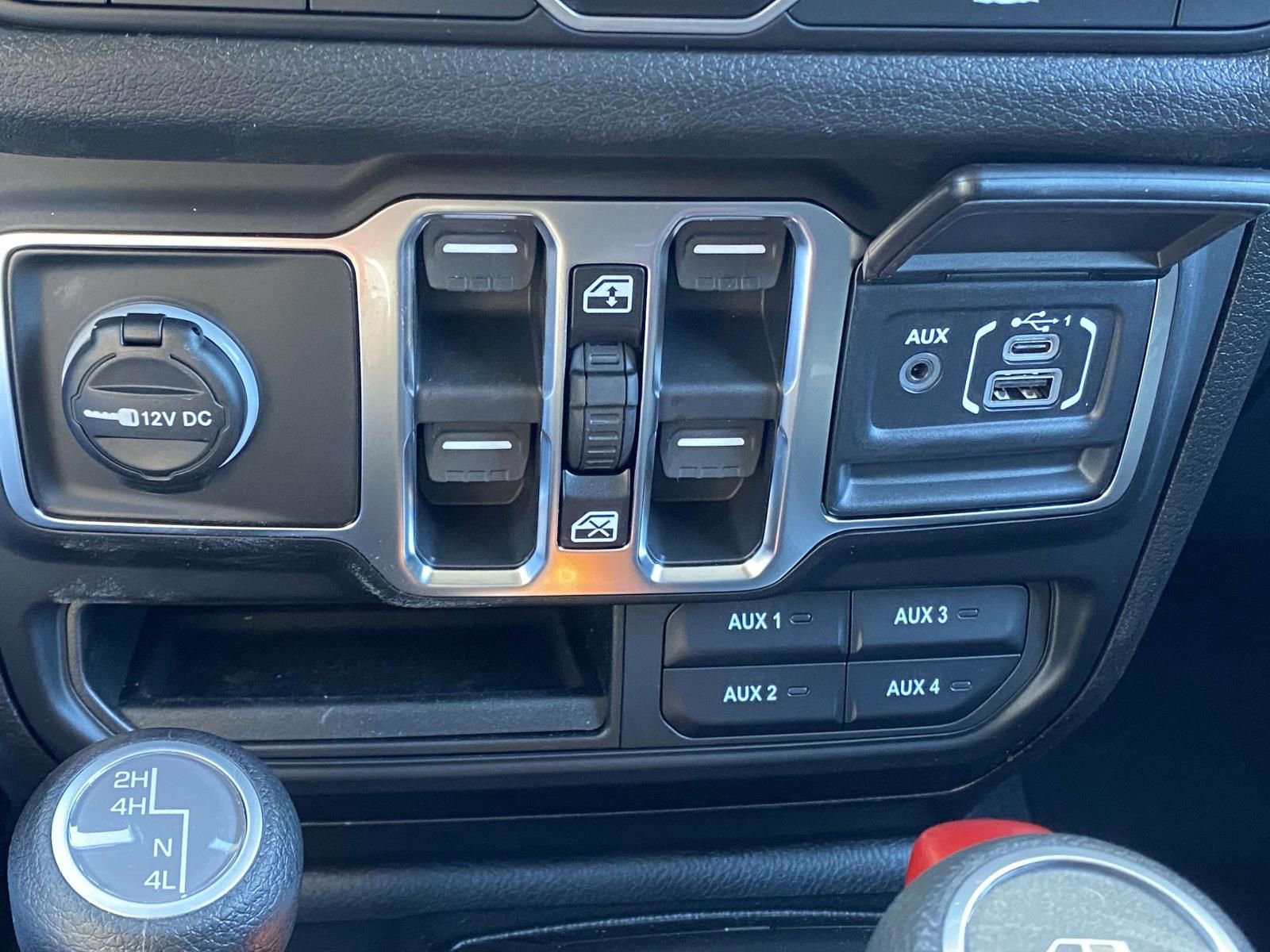 New 2026 Jeep Gladiator Sport image 28