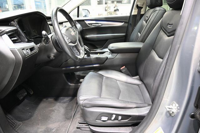 Used 2019 Cadillac XT5 Premium Luxury image 9