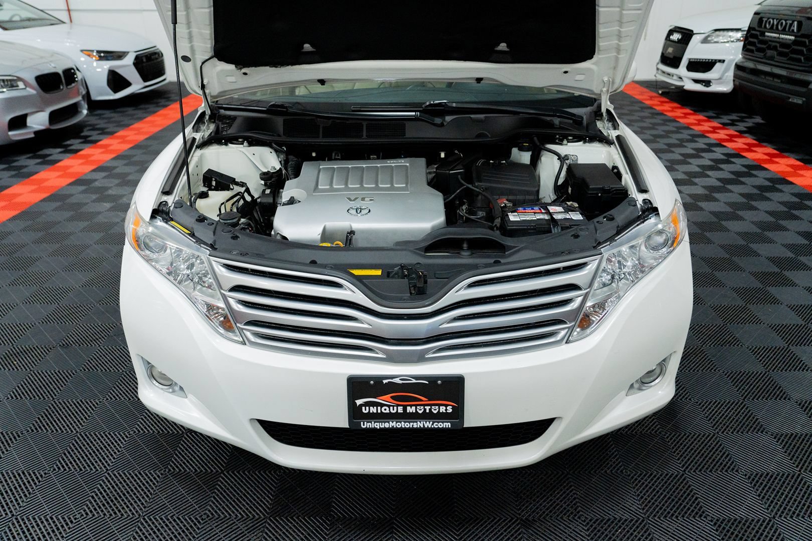 Used 2011 Toyota Venza AWD w/ Premium Pkg #2 image 44