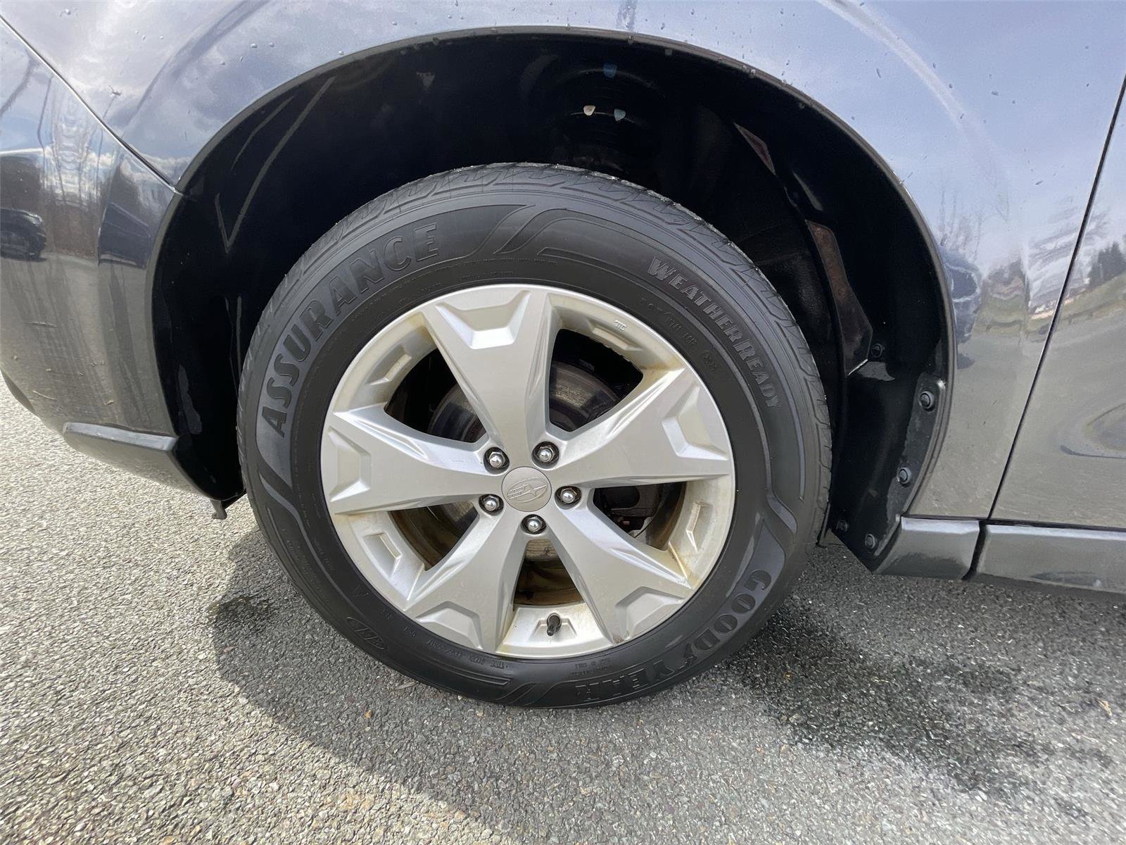 Used 2015 Subaru Forester 2.5i Limited image 27