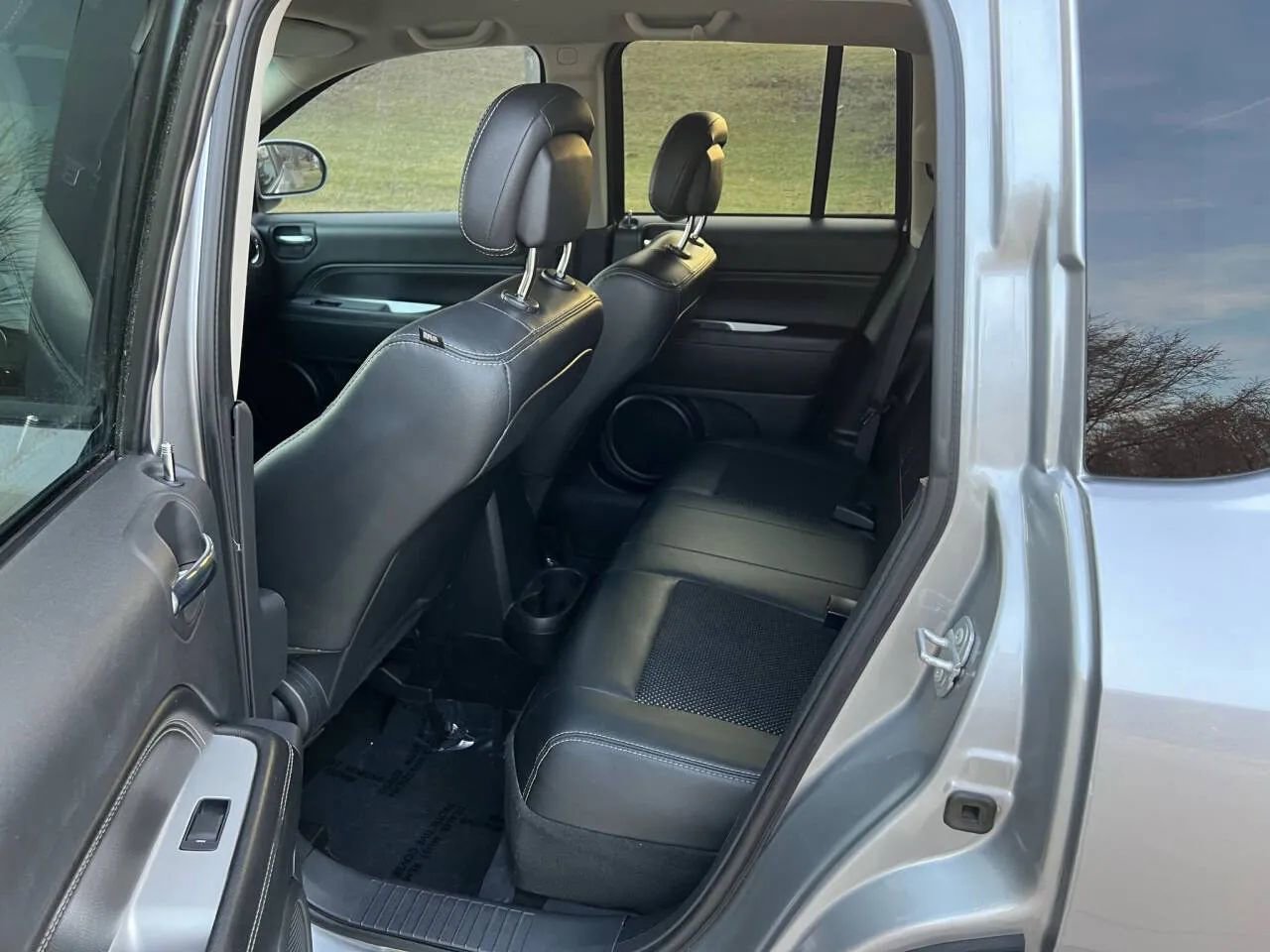 Used 2017 Jeep Compass Latitude image 26