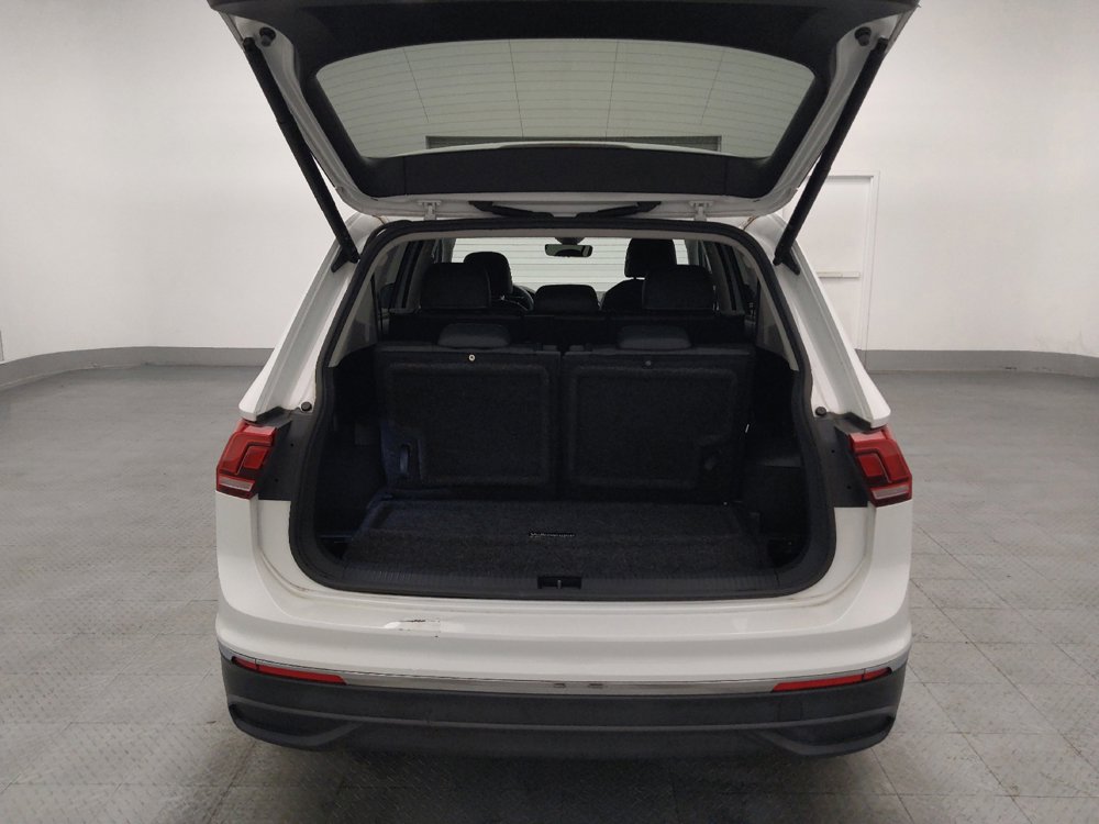 Used 2022 Volkswagen Tiguan SE FWD image 29