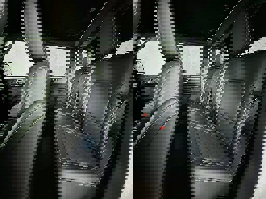 New 2026 Ford Bronco Outer Banks AWD/4WD image 14